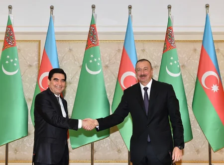 Azerbaijan and Turkmenistan sign documents