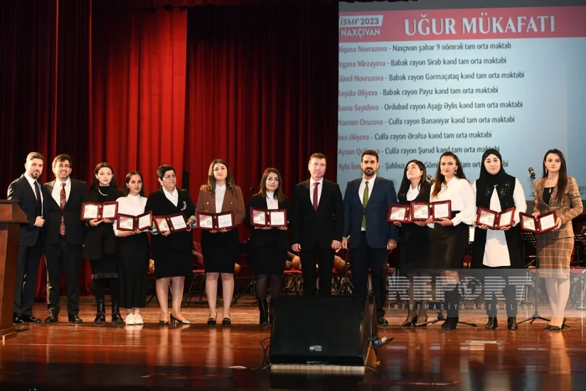 İbtidai sinif müəllimlərinin Naxçıvan Forumu keçirilib