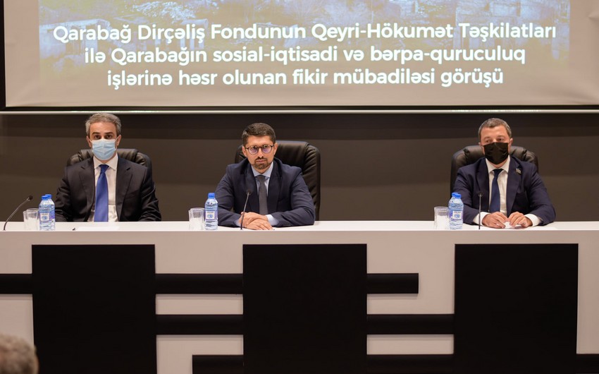 Qarabağ Dirçəliş Fondunun sədri QHT nümayəndələri ilə görüşüb