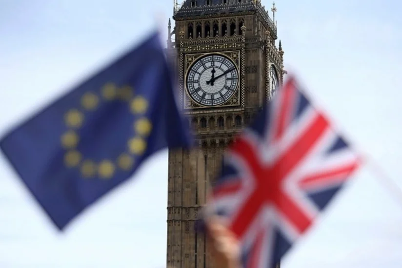 Böyük Britaniya Avropa İttifaqını rəsmən tərk edib