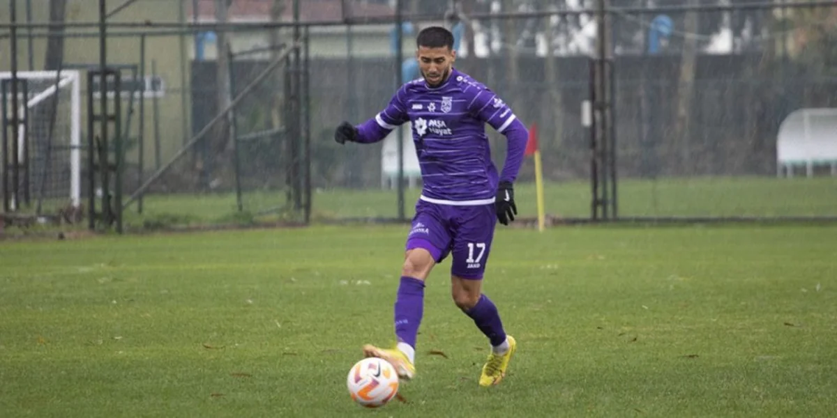 Sumqayıtın futbolçusu ölkə çempionatlarında 100-cü oyununu keçirib