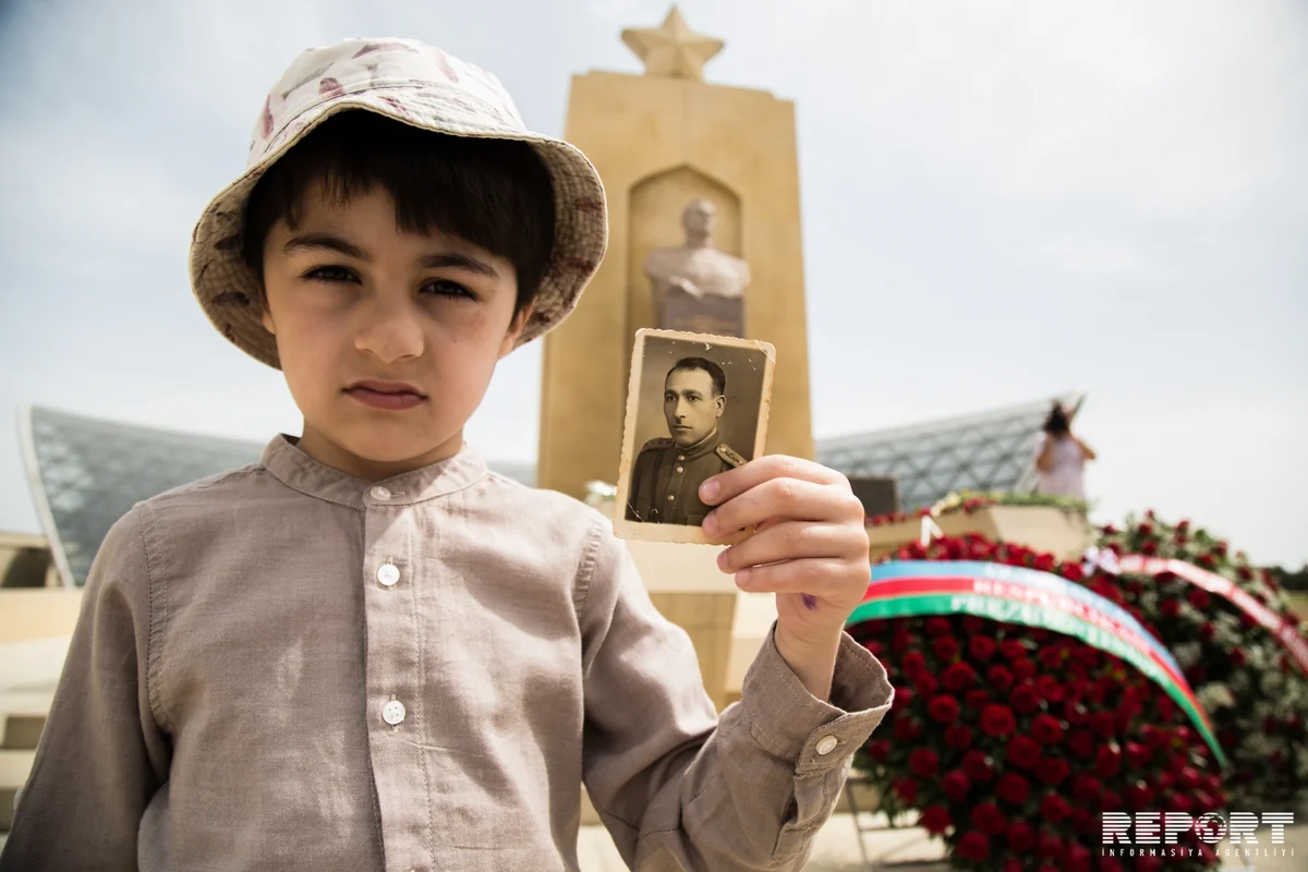 Qələbənin 73-cü ildönümü - FOTOREPORTAJ