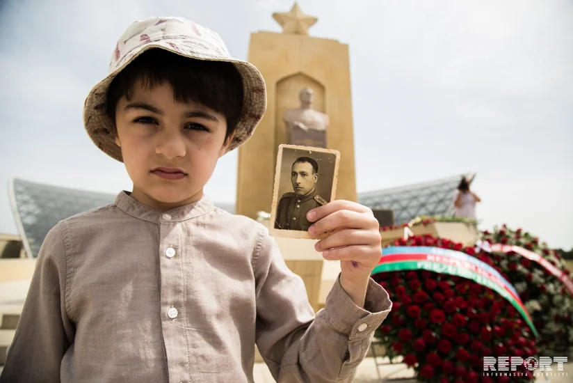 Qələbənin 73-cü ildönümü - FOTOREPORTAJ