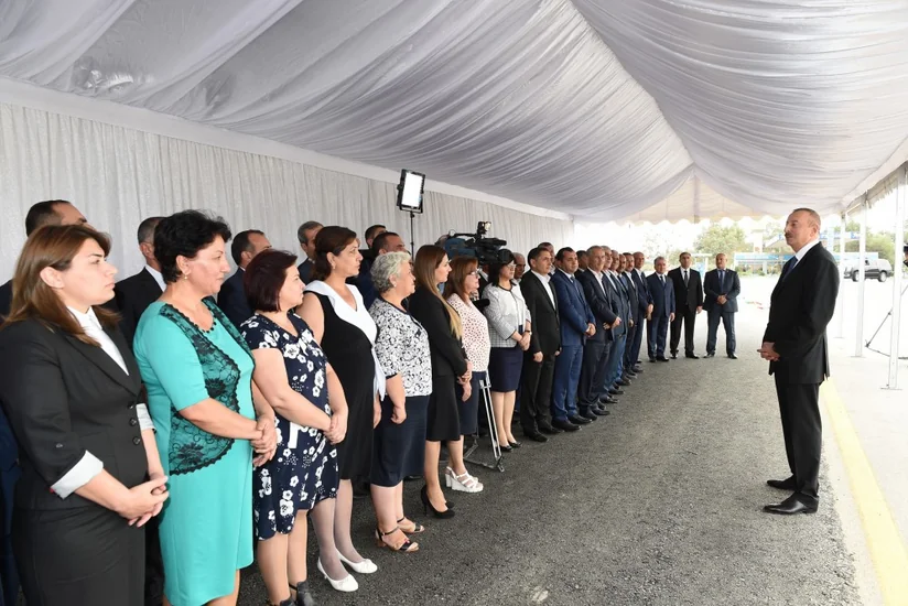 Prezident: Gəlirlərimiz azalsa da, sosial və infrastruktur layihələrində heç bir geriləmə yoxdur