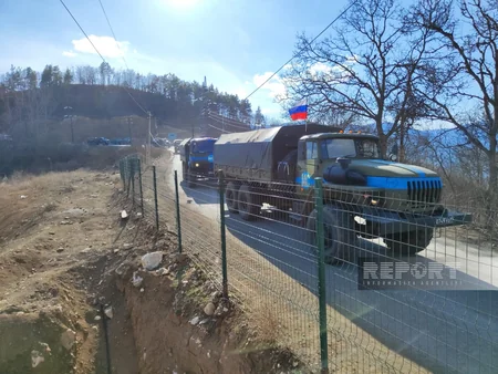 Bu gün Xankəndi-Laçın yolunda sülhməramlıların 52 avtomobili maneəsiz keçib - YENİLƏNİB-6