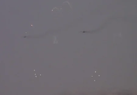 В ходе широкомасштабных учений проведен основной этап с боевой стрельбой - ВИДЕО