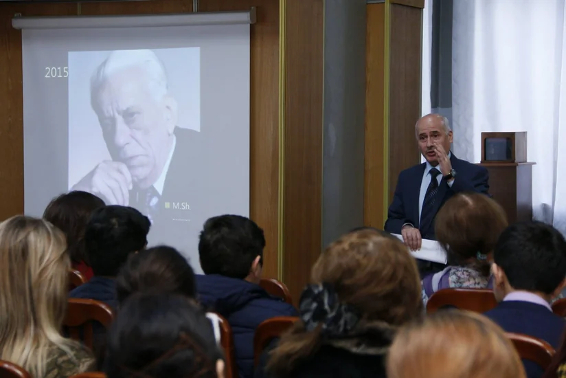 Teatr Muzeyində Bəxtiyar Vahabzadənin 90 illik yubileyi qeyd olunub