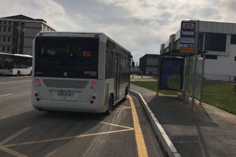 Bakıdakı marşrut xətlərindən birinin avtobusları yenilənib
