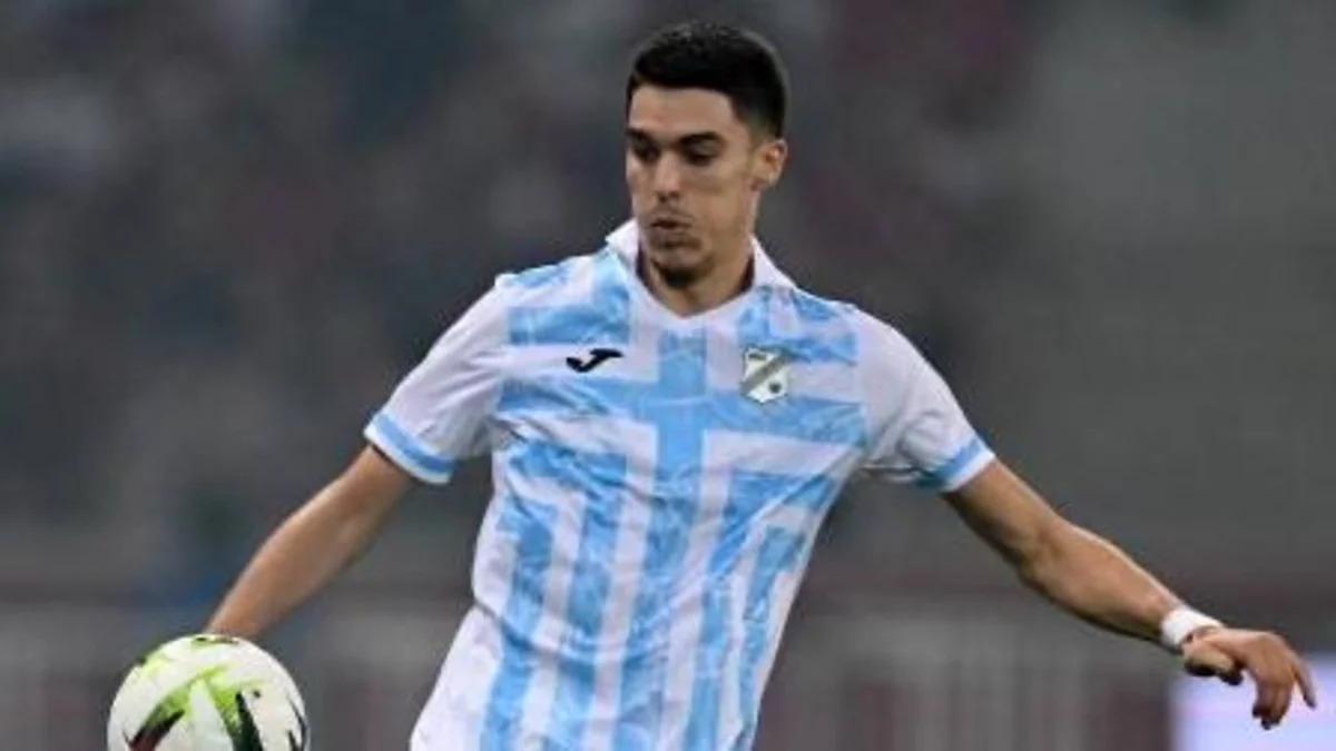 “Fənərbağça” xorvatiyalı futbolçunu heyətinə qatır