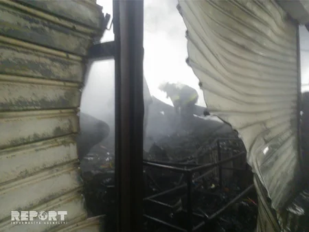 Пожар на шекинском рынке потушен - ОБНОВЛЕНО - ФОТО