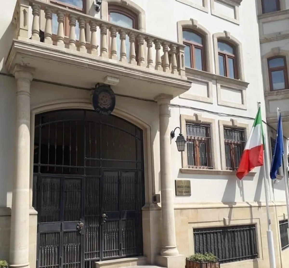 Italian Embassy moves to a new address