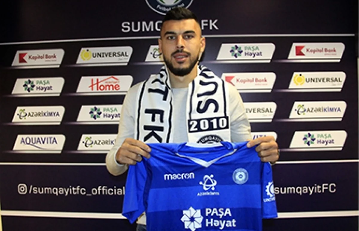 Сумгайыт расторгнул контракт с защитником