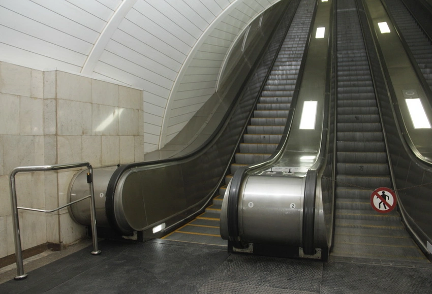 “Cəfər Cabbarlı” metrostansiyasında eskalator əsaslı təmir edilib
