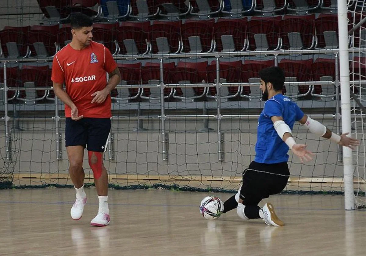 Azərbaycan yığmasının koronavirusa yoluxmuş futzalçılarından biri sağalıb