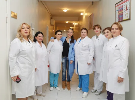 Leyla Əliyeva Sabunçu rayonundakı 2 saylı doğum evində olub