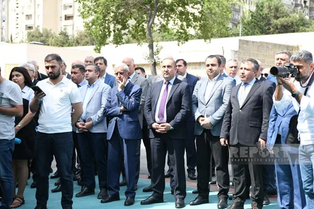 BDU-nun ərazisində ekoloji təmiz enerji doldurma məntəqəsinin açılışı olub