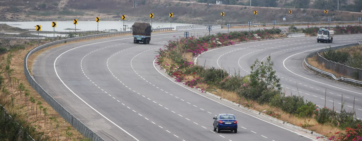 Bakıda sıxlığı aradan qaldırılması üçün xarici həlqəvi yollar salınacaq