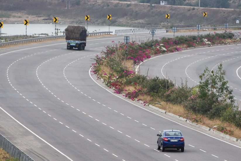 Bakıda sıxlığı aradan qaldırılması üçün xarici həlqəvi yollar salınacaq