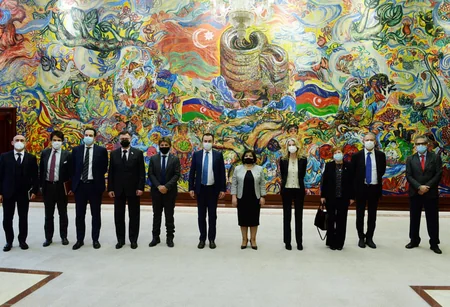  Sahibə Qafarova italiyalı deputatlarla görüşüb