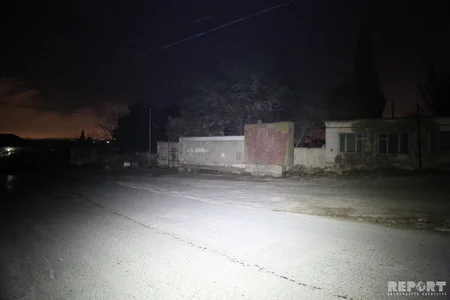 Bakıda 30 yaşlı qadının çantasını almaq istəyən şəxs onu bıçaqlayıb - VİDEO - FOTO