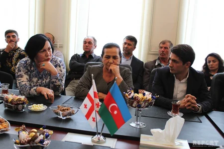 Azərbaycan səfiri Gürcüstandakı Azərbaycandilli məktəblərin qayğıları ilə tanış olub - FOTO