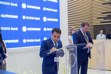 Azərbaycan və Rusiya bankları əməkdaşlıq sazişi imzalayıb