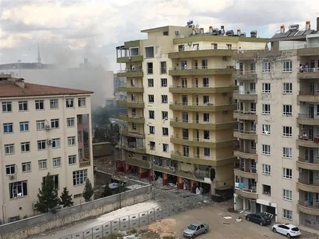 Türkiyədə polis idarəsinə hücum nəticəsində 5 nəfər ölüb, 51 nəfər yaralanıb - YENİLƏNİB 3 - VİDEO