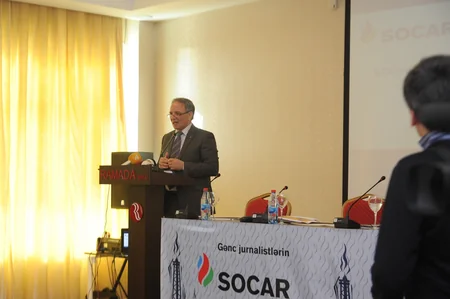 Состоялось открытие Зимней школы SOCAR для молодых журналистов