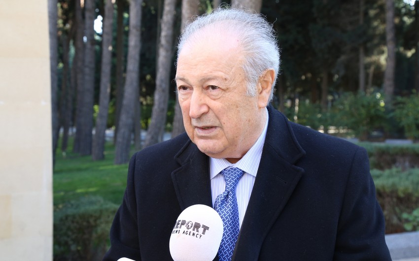 Ayaz Mütəllibov ermənilərin vurduğu helikopterdə həlak olanların məzarını ziyarət edib
