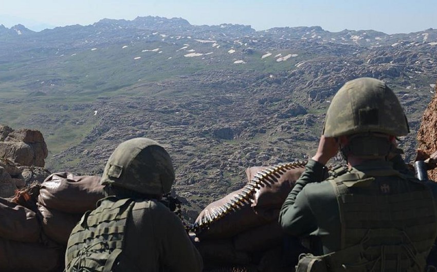 Türkiyədə terrorçuların partlayıcı qurğusu işə düşüb, ölən var