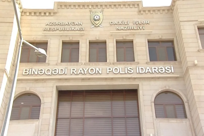 Bakıda 76 yaşlı qadını döyərək qızıl boyunbağısını alan şəxslər saxlanılıblar