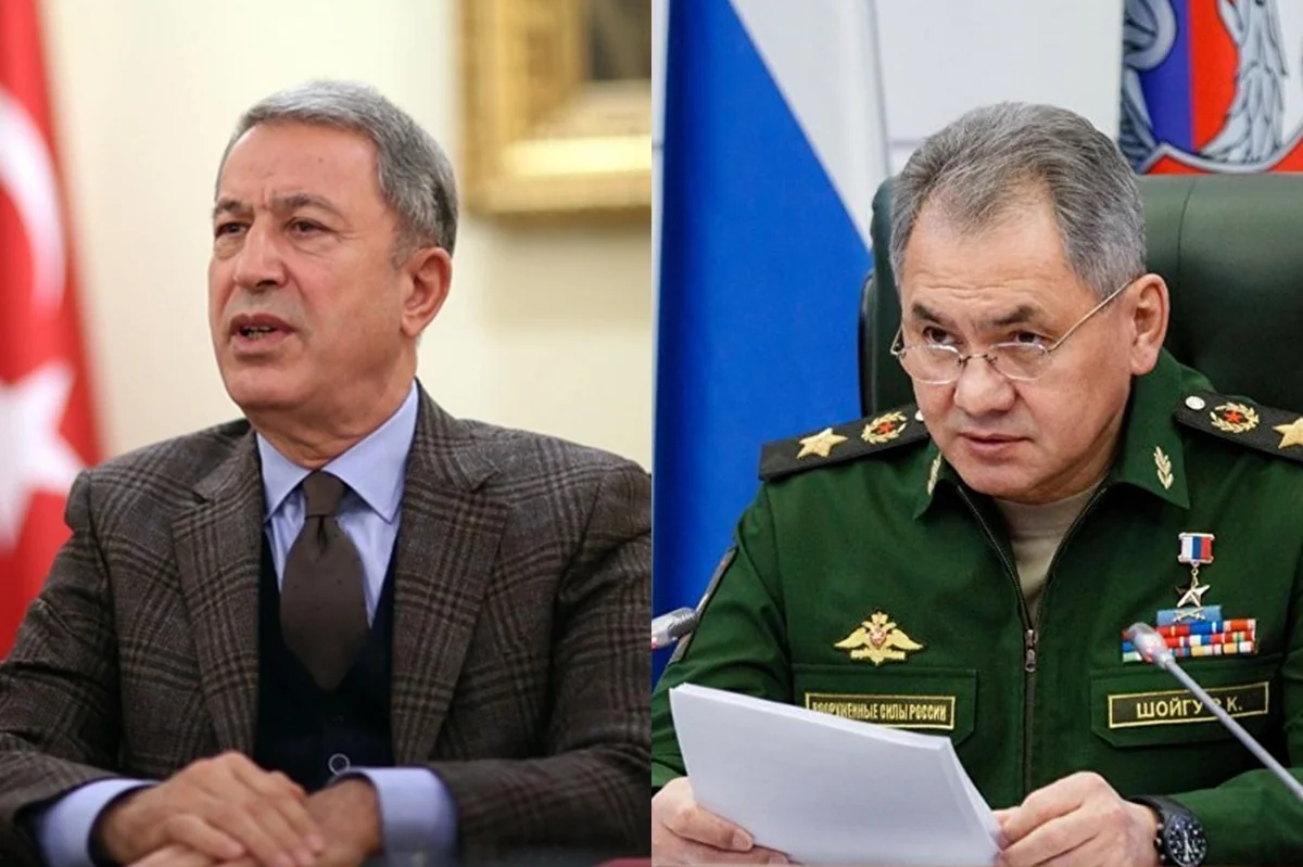Между главами Минобороны Турции и РФ состоялся телефонный разговор