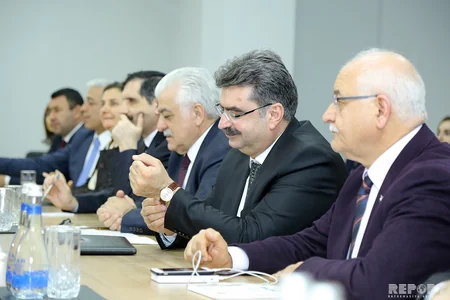 YAP-da Azərbaycan-Türkiyə parlamentlərarası əlaqələr üzrə işçi qrupunun rəhbərliyi ilə görüş keçirilib