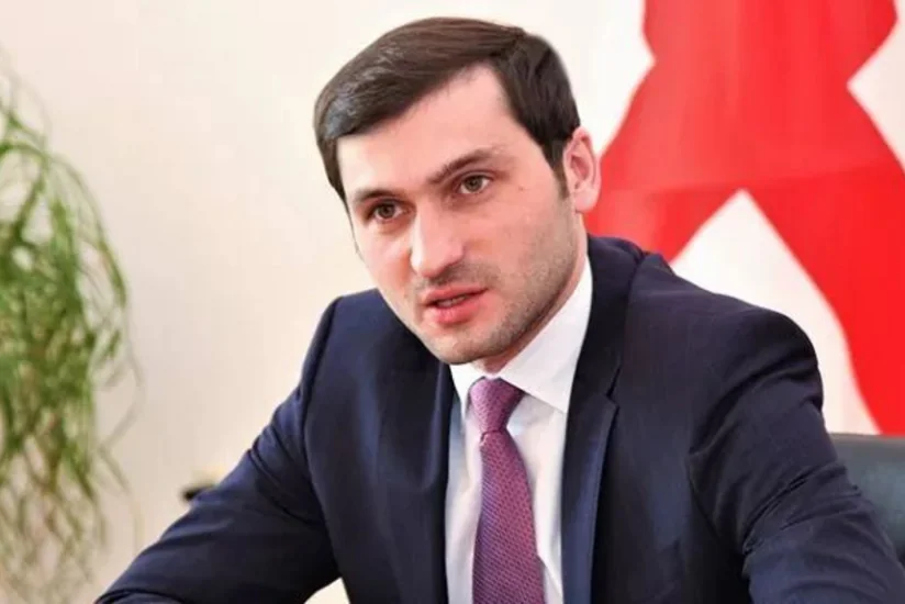 Состояние получившего огнестрельное ранение экс-главы Аджарии стабильно тяжелое