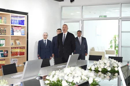 Prezident İlham Əliyev Nərimanov Rayon Məhkəməsinin yeni inzibati binasının açılışında iştirak edib - YENİLƏNİB