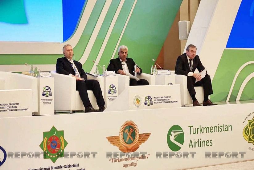 Aşqabadda Beynəlxalq Nəqliyyat Forumu başlayıb