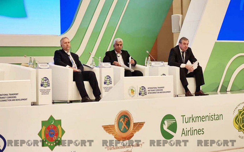 Aşqabadda Beynəlxalq Nəqliyyat Forumu başlayıb 