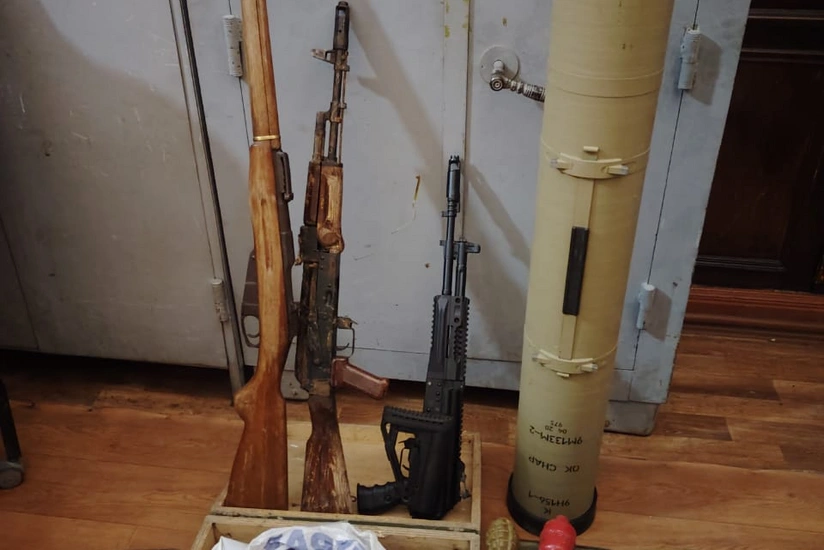 В Кяльбаджаре обнаружены боеприпасы и противотанковая ракета