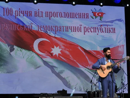 Azərbaycanın milli mətbəxi, musiqisi və mədəniyyəti Ukraynada nümayiş etdirilib