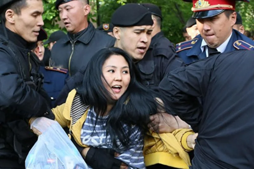 More than 300 police officers injured during Kazakhstan rallies