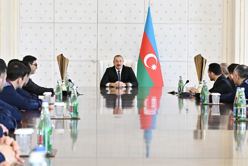 Ilham Aliyev receives members of Azerbaijani national team participating in European Wrestling Championship