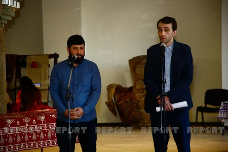 Azərbaycanlı gənclər Tbilisidə rəsm və əl işlərini nümayiş etdiriblər