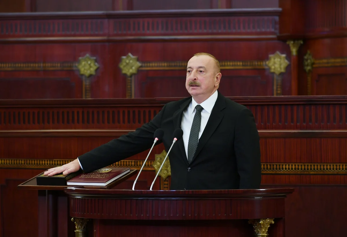 İlham Əliyev: Elə bir gənc nəsil yetişdirməliyik ki, bizim kimi daim milli ənənələrə sadiq olsun