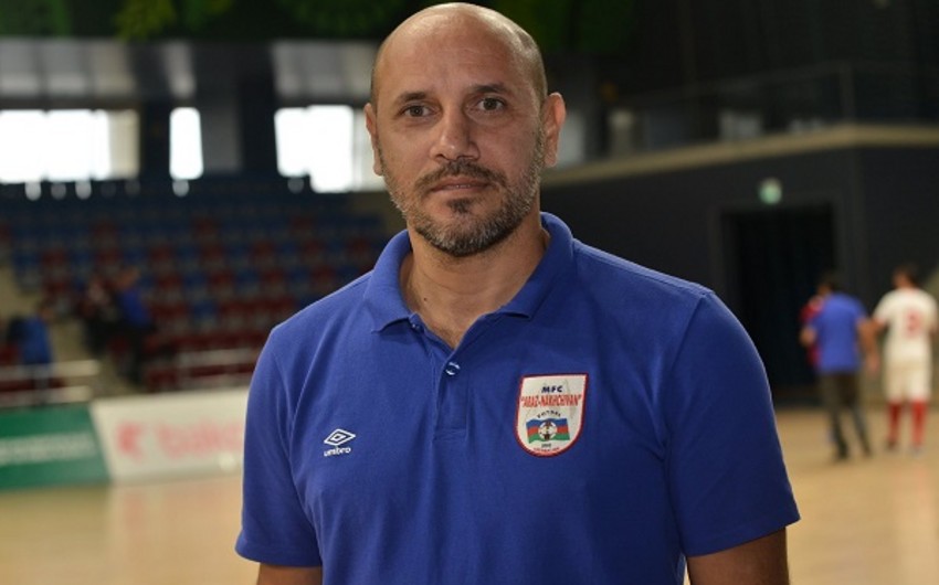 Azərbaycan millisinin baş məşqçisinin sözləşməsi yeniləndi