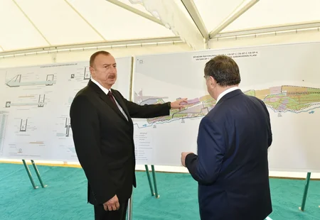 Prezident İlham Əliyev Xızı və Siyəzən rayonlarına səfər edib
