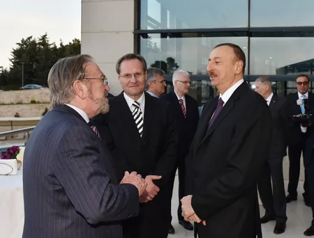 ​İlham Əliyevin adından III Qlobal Bakı Forumunun iştirakçılarına ziyafət verilib - FOTO