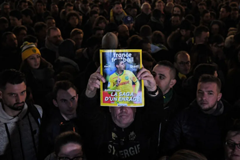 На матче чемпионата Франции почтят память погибшего при авиакатастрофе футболиста