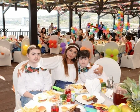 Azerbaijan’s First Lady celebrated her birthday with children
