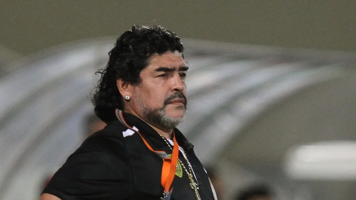 KİV: Maradona xəstəxanaya yerləşdirilib