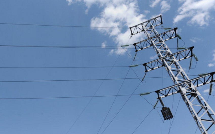 Krım yarımadasına elektrik enerjisinin verilişi dayandırıb
